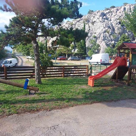 Mobile Home Luna Senj  Exterior foto