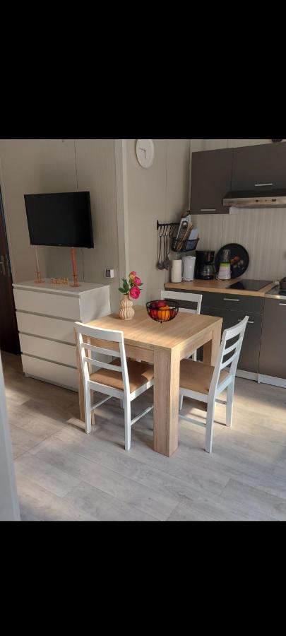 Mobile Home Luna Senj  Exterior foto